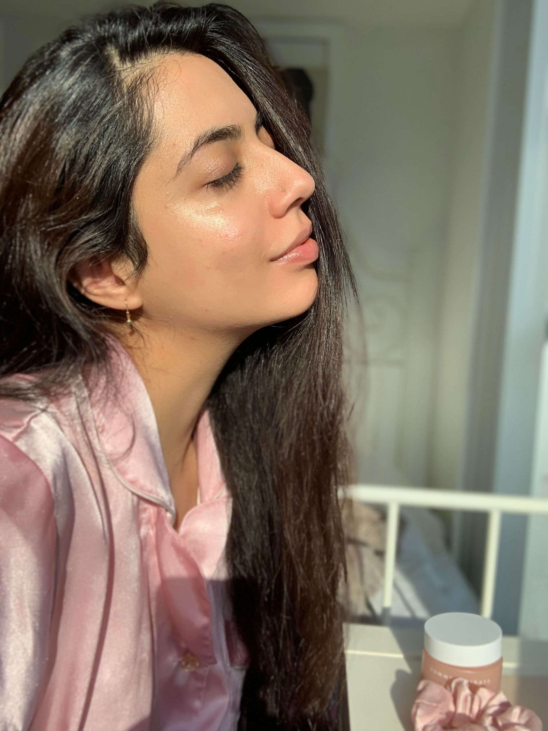 Founder of Makeup By Nida & Team shows glowing hydrated skin with sun protection and no makeup
